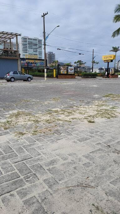 Apto Completo A 1 Quadra Da Praia Da Enseada. Guarujá Exterior foto
